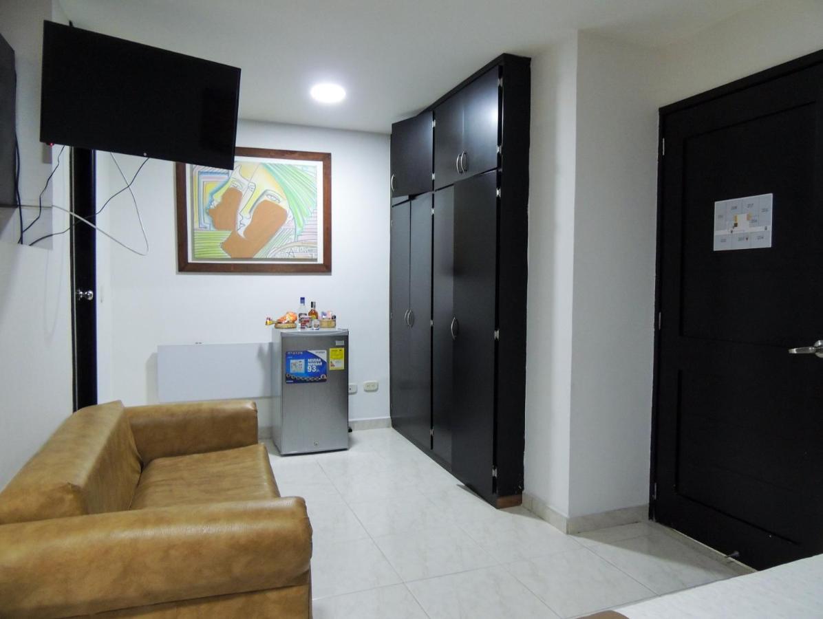 Hotel San Martin Armenia  Rum bild