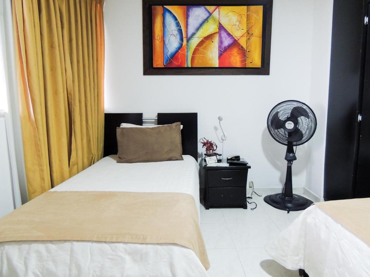 Hotel San Martin Armenia  Rum bild