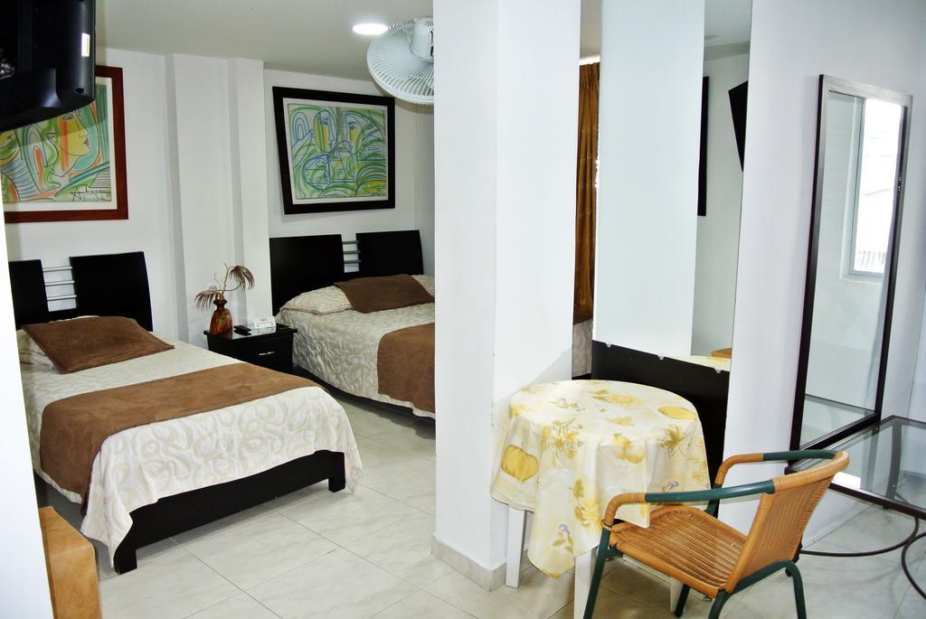 Hotel San Martin Armenia  Exteriör bild
