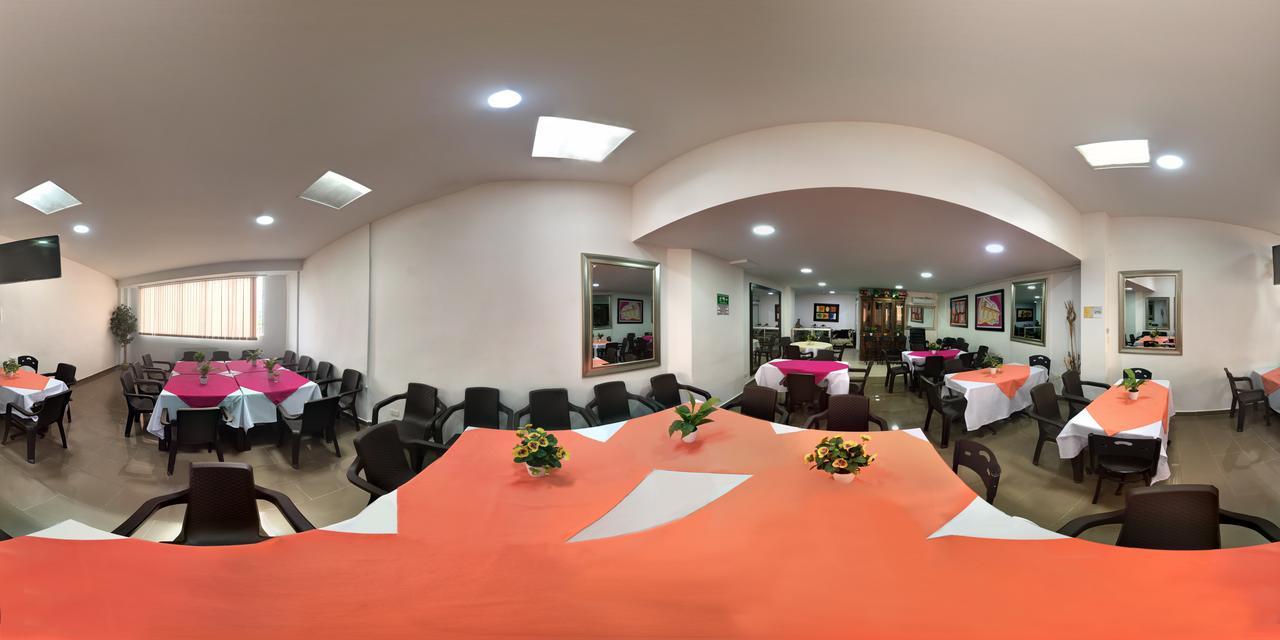 Hotel San Martin Armenia  Exteriör bild